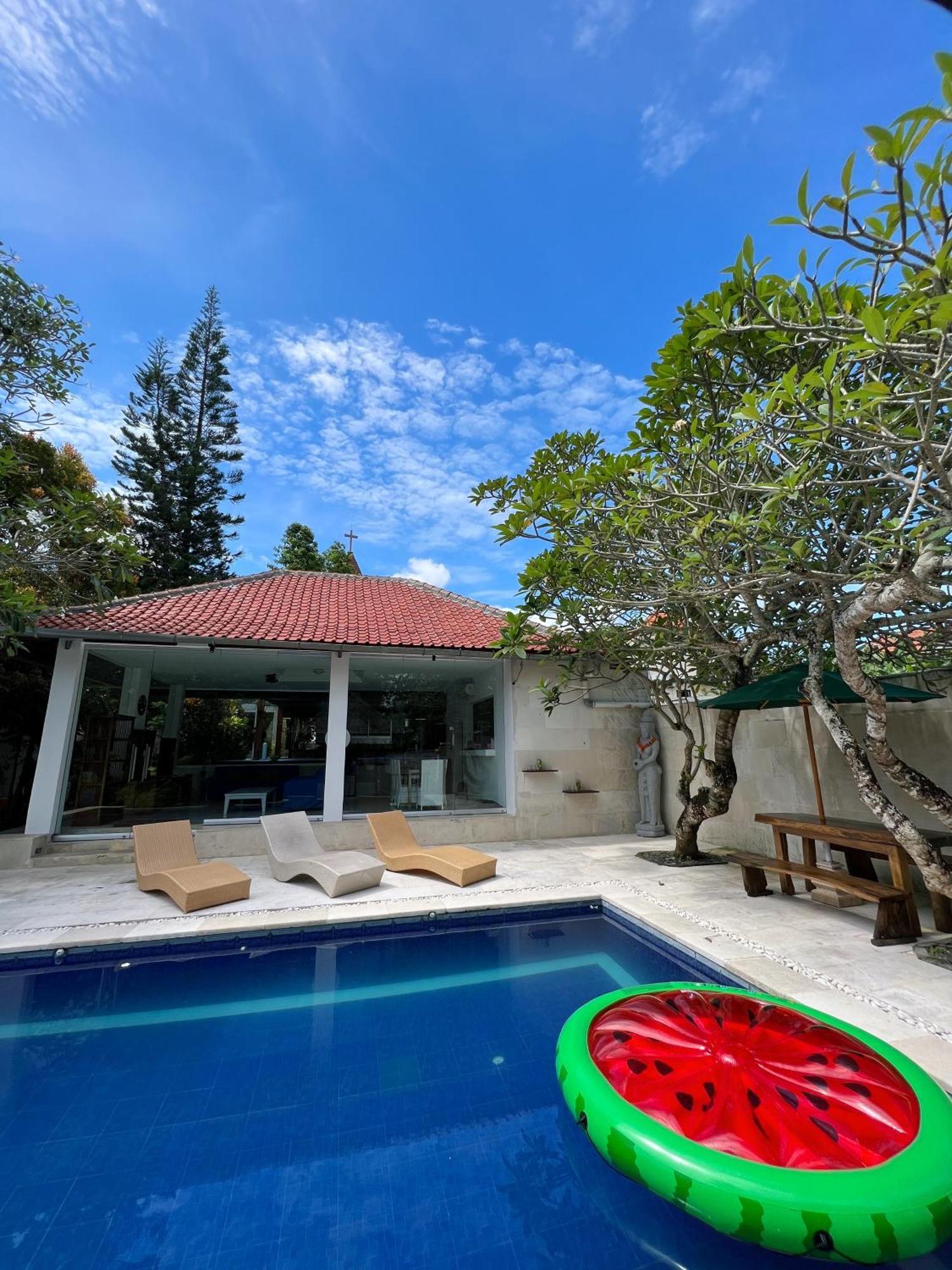 Villa Neshama Canggu  Exterior photo